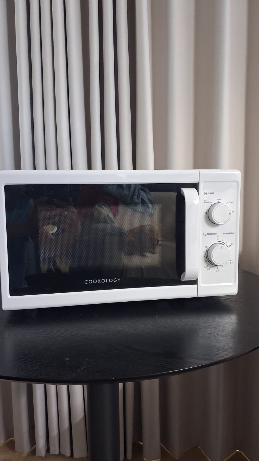Cookology CMAFS20LWH 20L 800W Microwave Oven