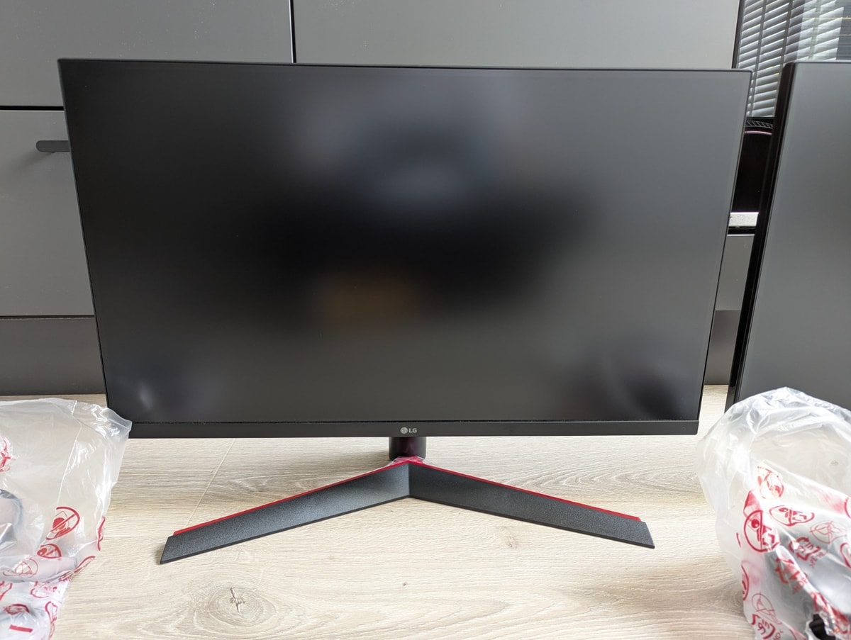 LG UltraGear 27GN800-B 27" 1440p 144hz IPS Panel Monitor