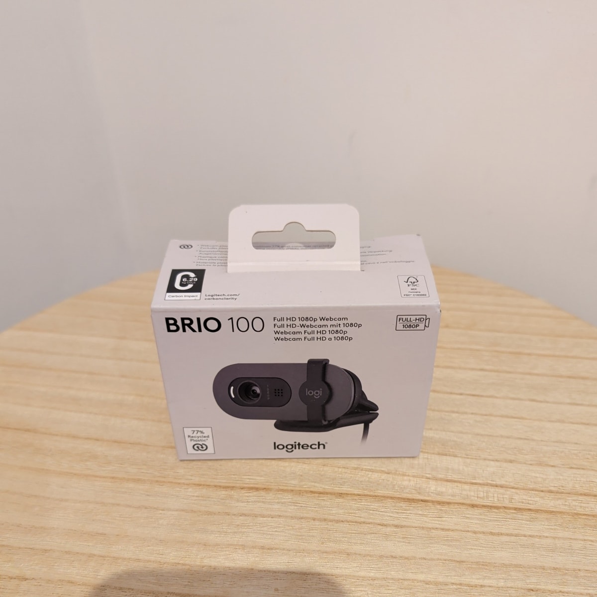 Logitech Brio 100 Ful 1080pl HD Webcam - Black - Brand New Still Sealed