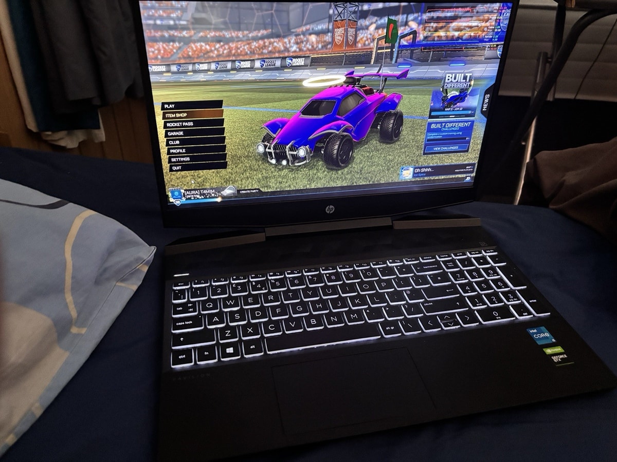 HP Pavilion 15-dk2029na 15.6" Gaming Laptop Core i5 8GB RAM 512GB SSD Black
