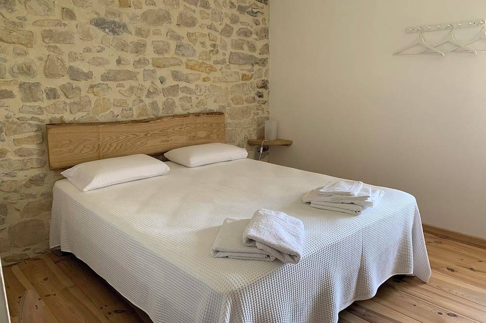 Hotell i Alès region från 106 kr per natt