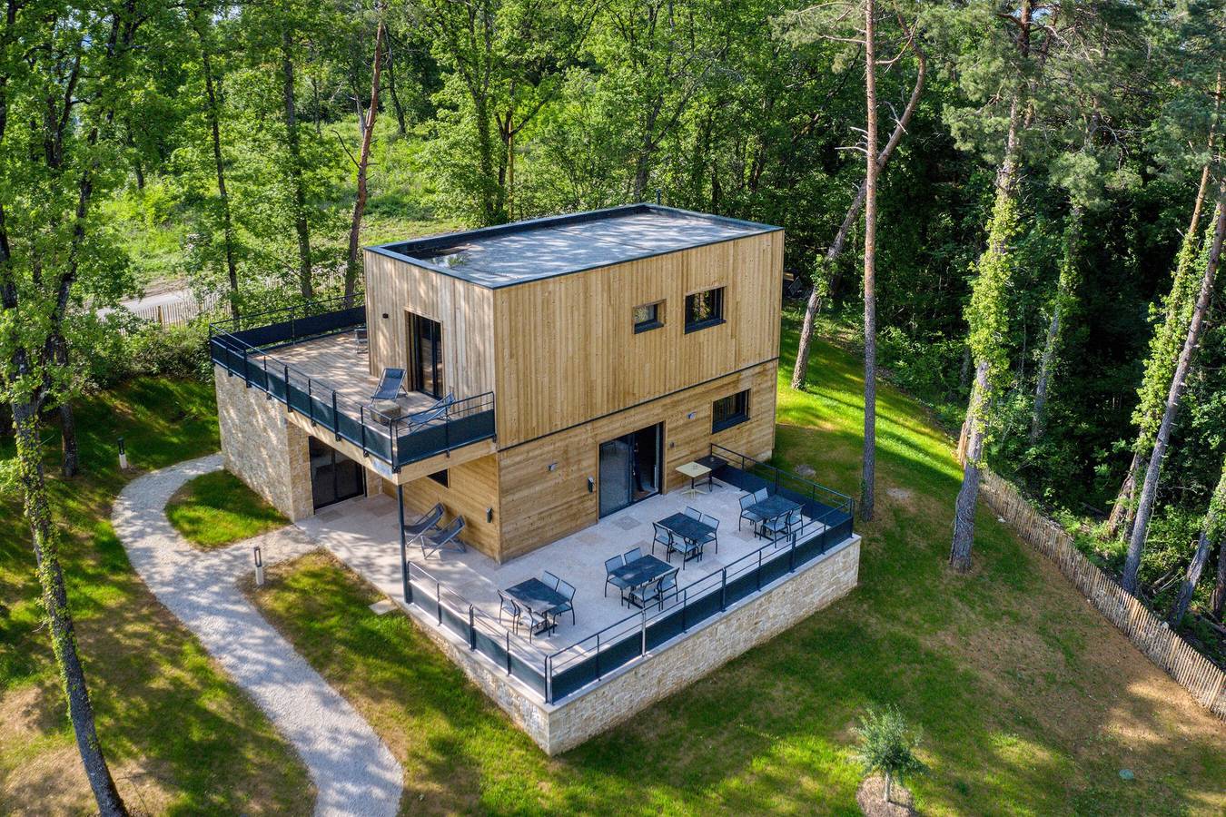 Hotell i Dordogne från 101 kr per natt