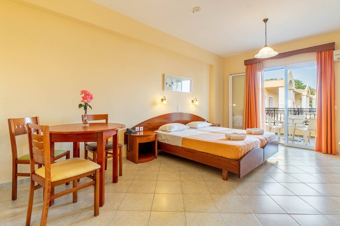 Hotell i Korfu från 65 kr per natt