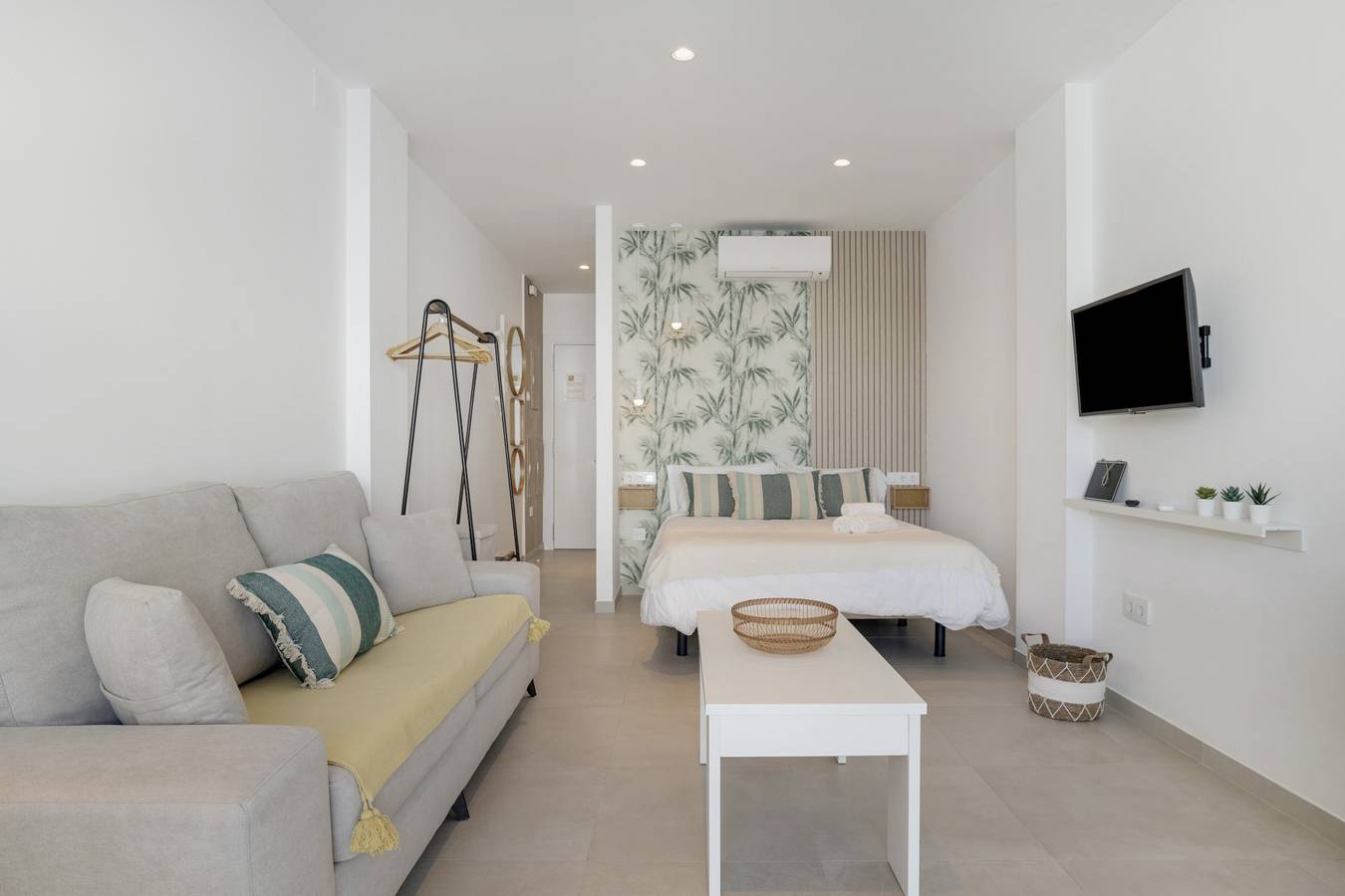 Hotell i Tarifa från 74 kr per natt