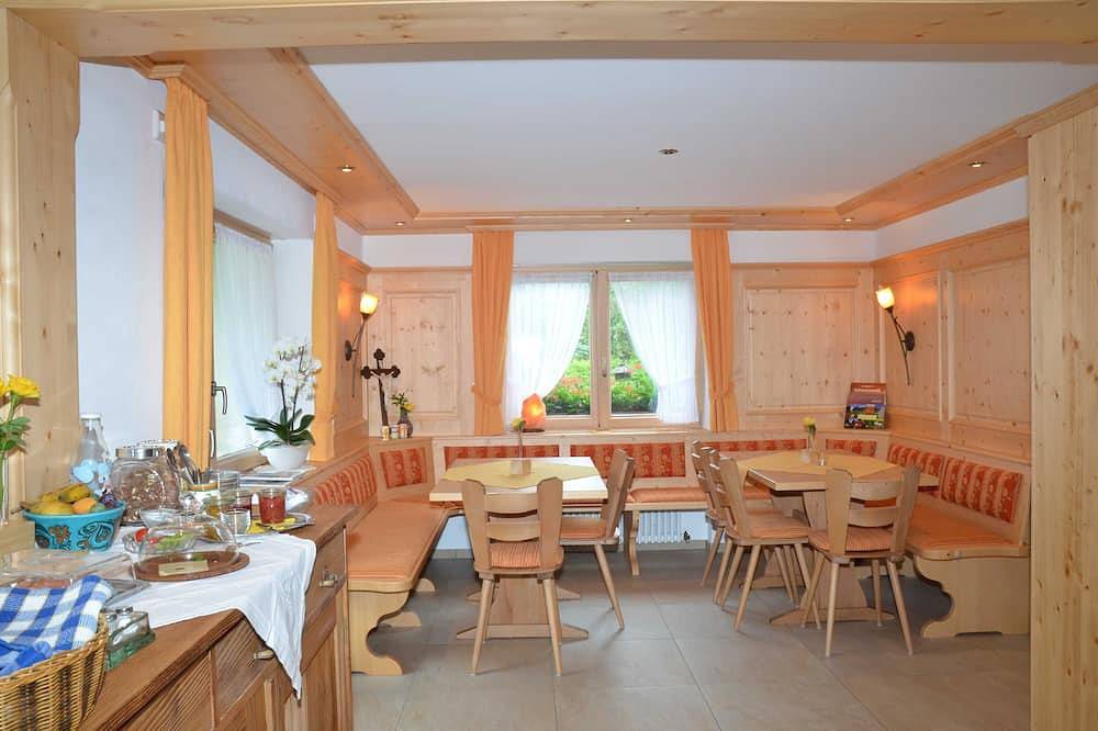 Hotell i Elzach från 45 kr per natt