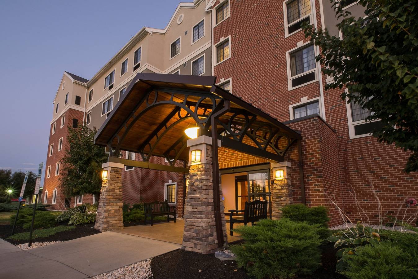 Hotell i Harrisburg från 264 kr per natt