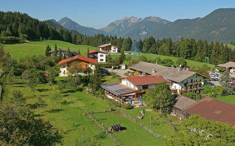 Hotell i Thiersee från 76 kr per natt