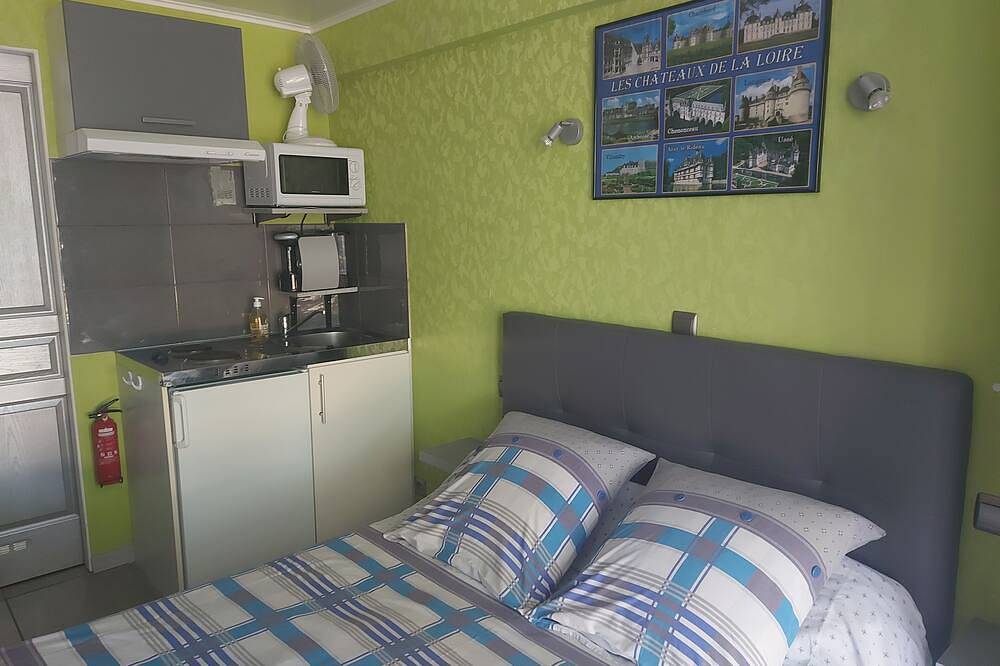 Hotell i Sassay från 56 kr per natt