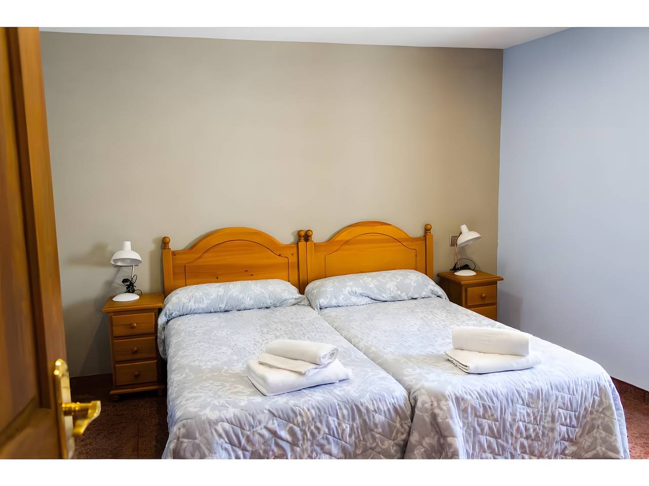 Hotell i Pyrenees från 63 kr per natt