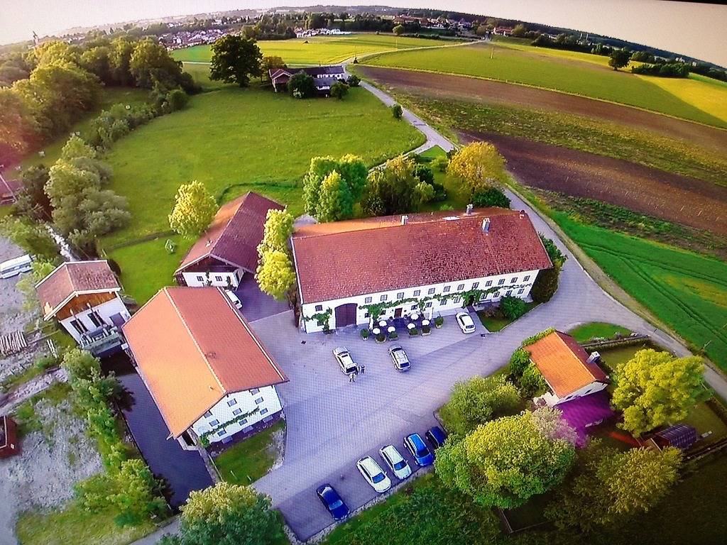 Hotell i Traunreut från 83 kr per natt