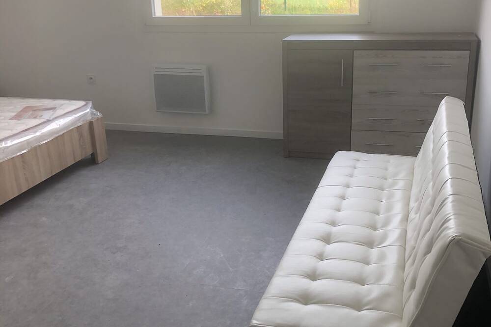 Hotell i Oise från 75 kr per natt