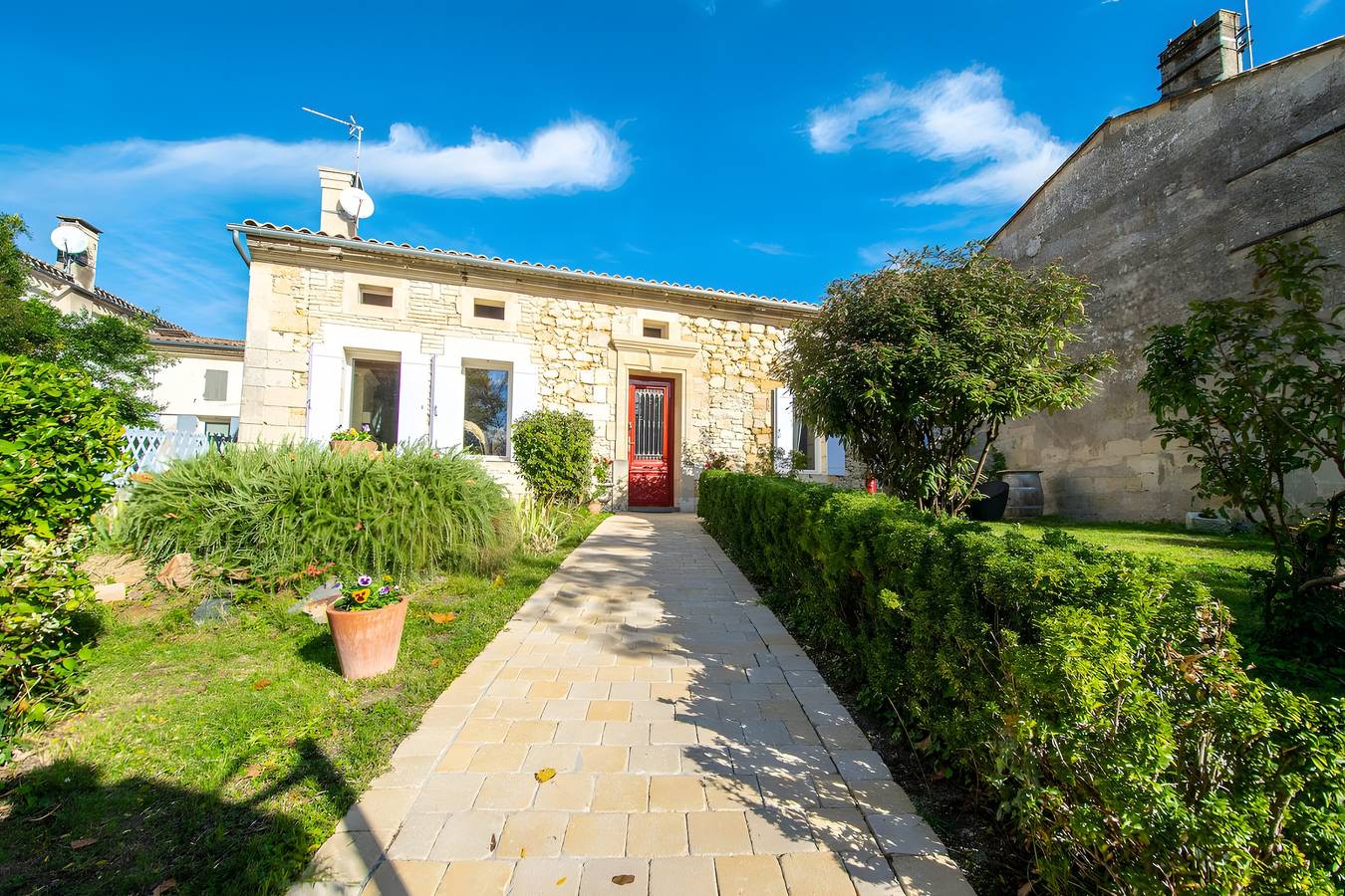 Hotell i Gironde från 76 kr per natt