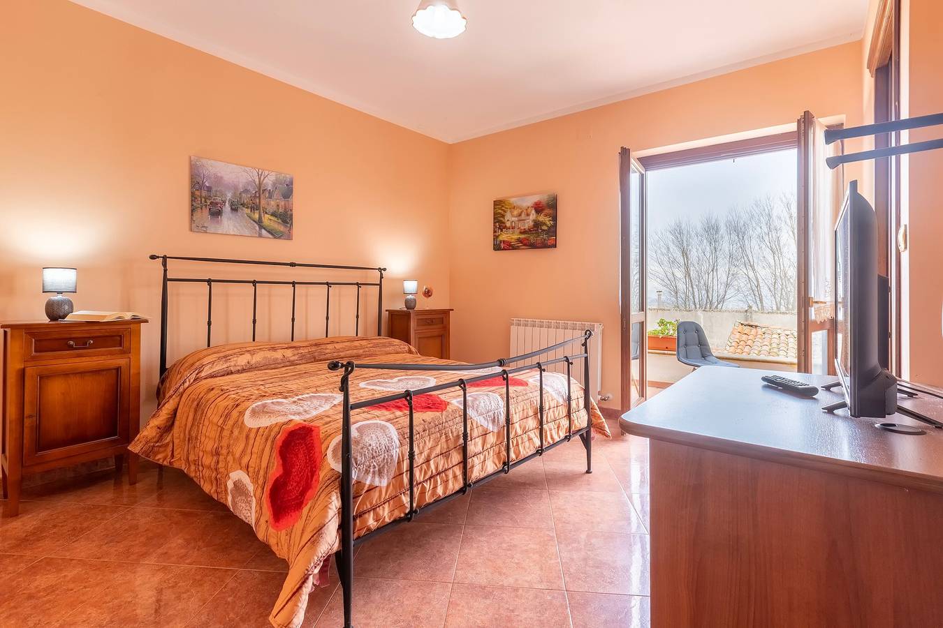 Hotell i Giave från 85 kr per natt