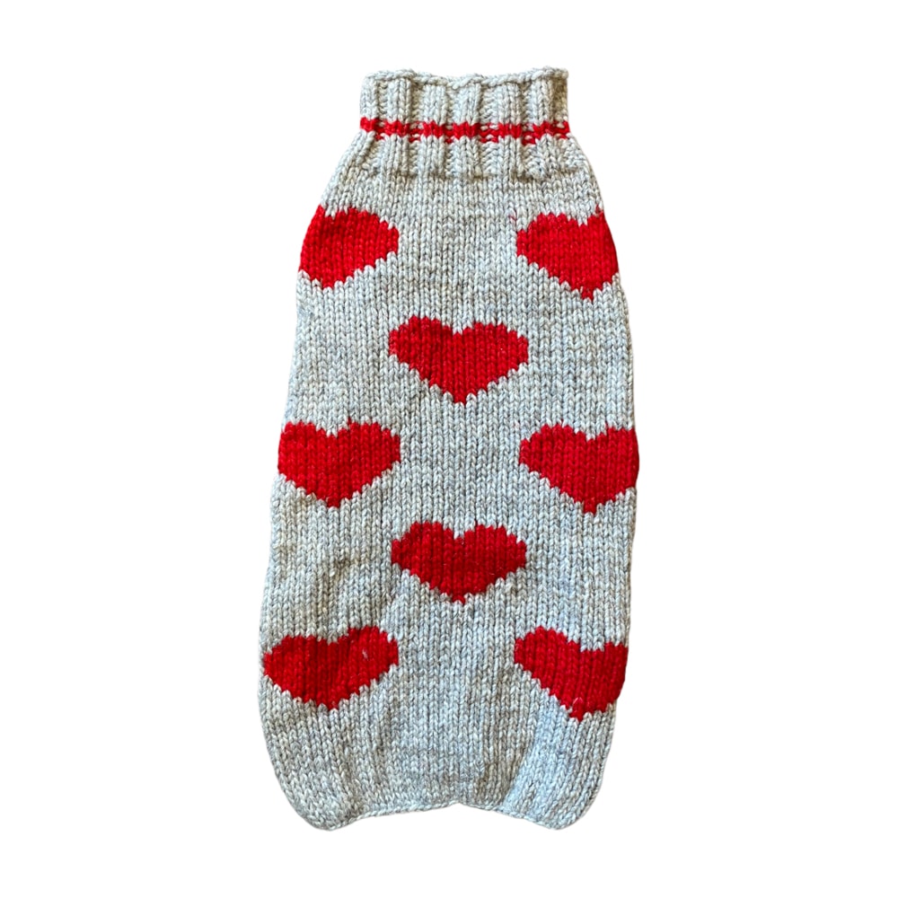 Chilly Dog | Handstickad Hundtröja i 100% Ull, Hjärtan - Medium