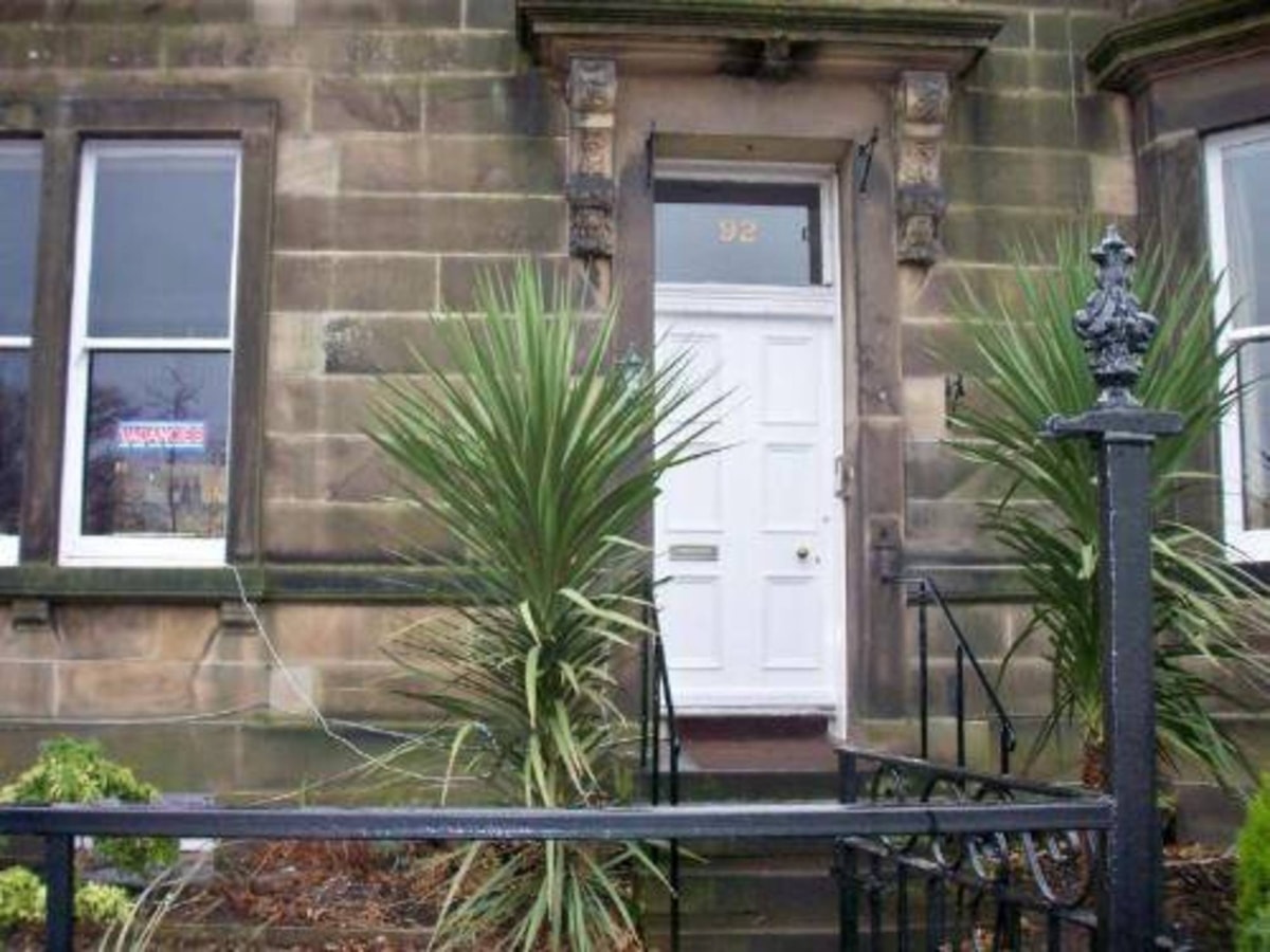 Stockholm - Edinburgh - Edinburgh House Hotel