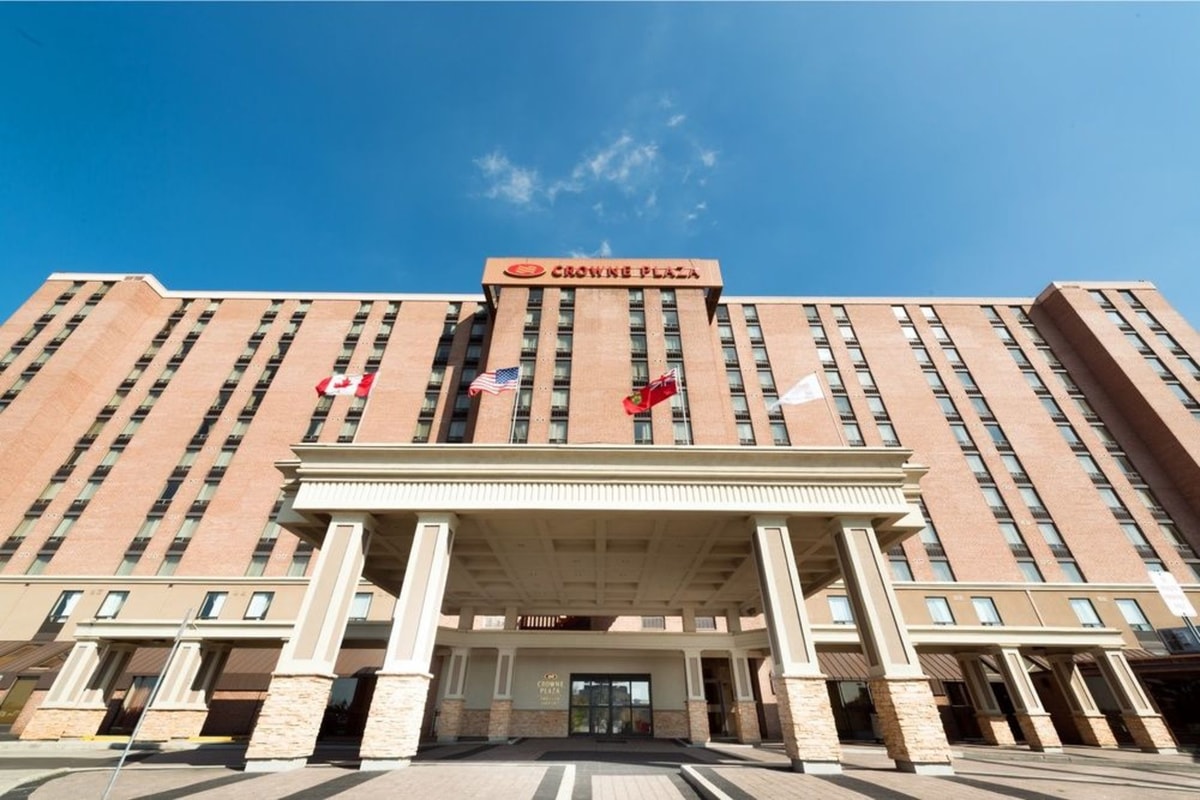 Woodbridge - Crowne Plaza TORONTO AIRPORT by IHG