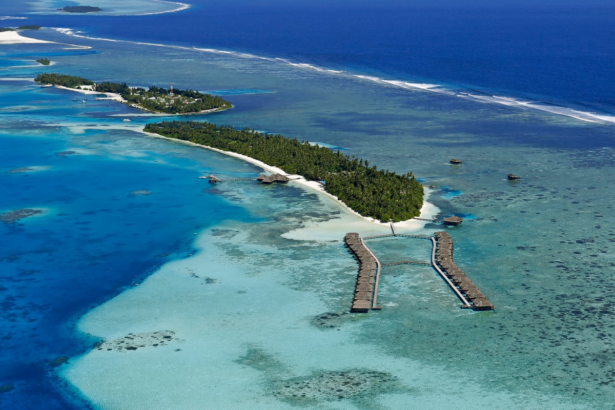 Medhufaru - Medhufushi Island Resort