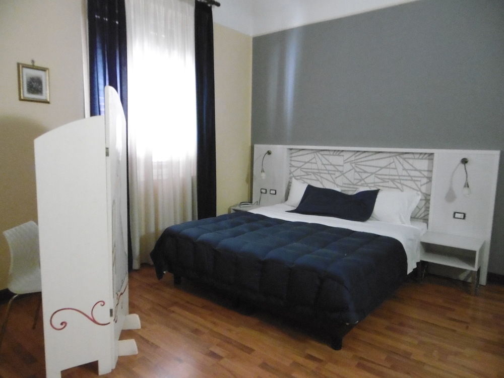Stockholm - Messina - Hotel Sant'Elia
