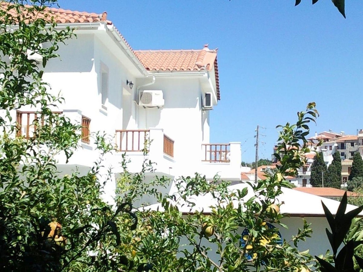 Samos - Golden Sun