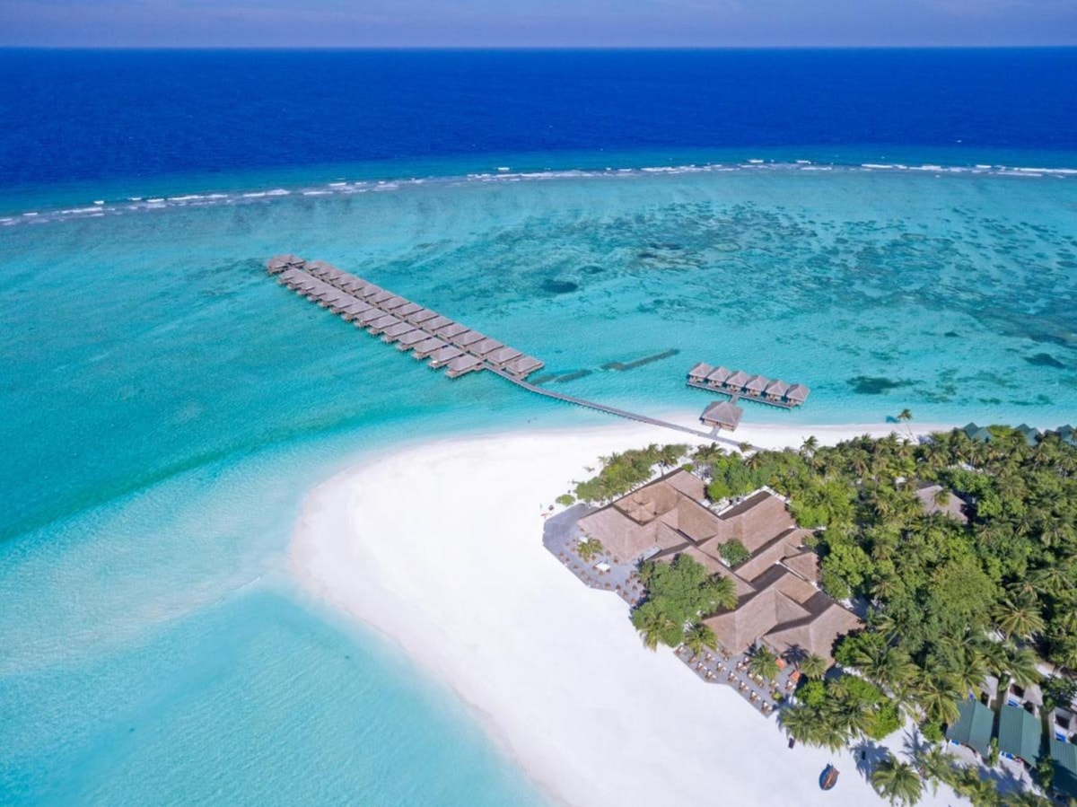 Stockholm - North Male Atoll - Meeru Island Resort & Spa