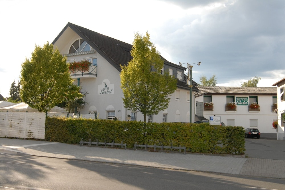 Dietzenbach - Hotel Sterkel