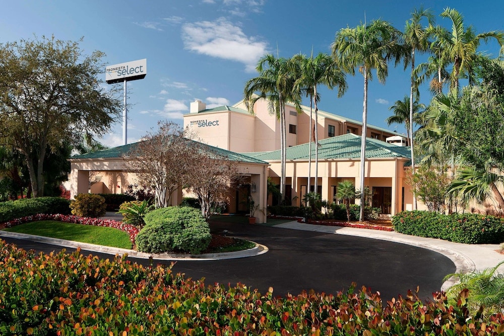 Miami Gardens - Sonesta Select Miami Lakes