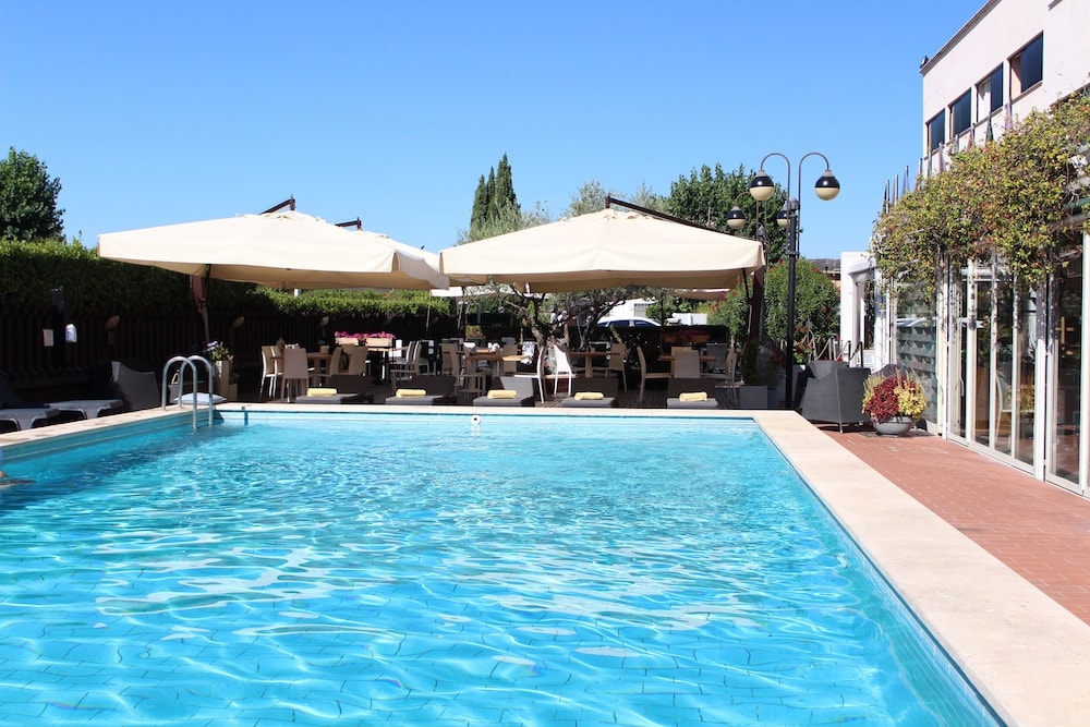 Stockholm - Tivoli - Hotel Cristallo Relais, Sure Hotel Collection By Best Western
