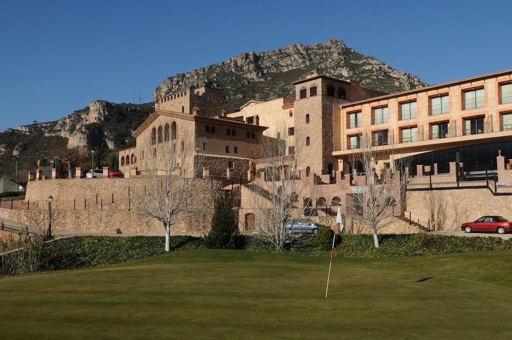 Vandellós - La Figuerola Hotel & Restaurant