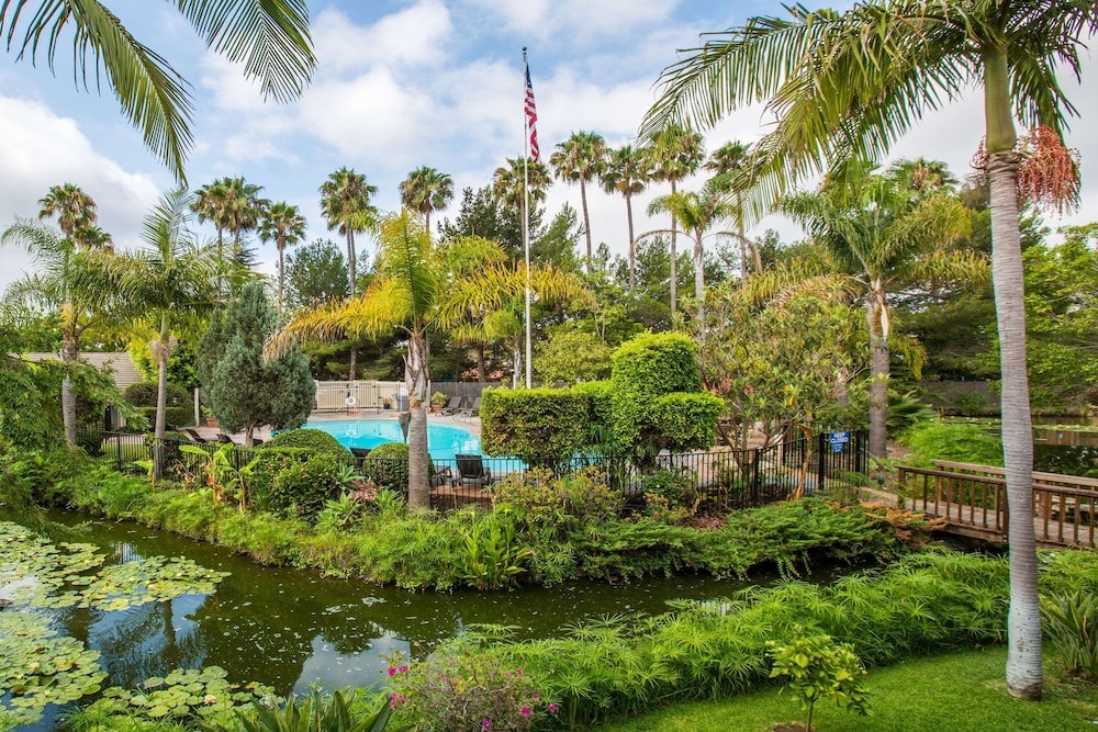 Santa Barbara - Ramada by Wyndham Santa Barbara
