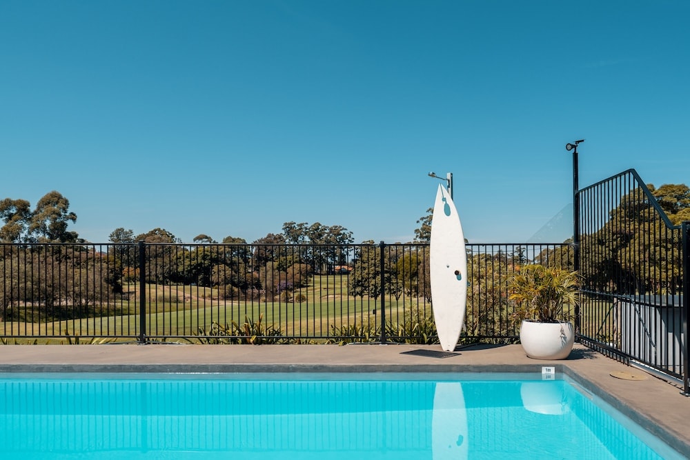 Sydney Olympic Park - The Select Inn Ryde