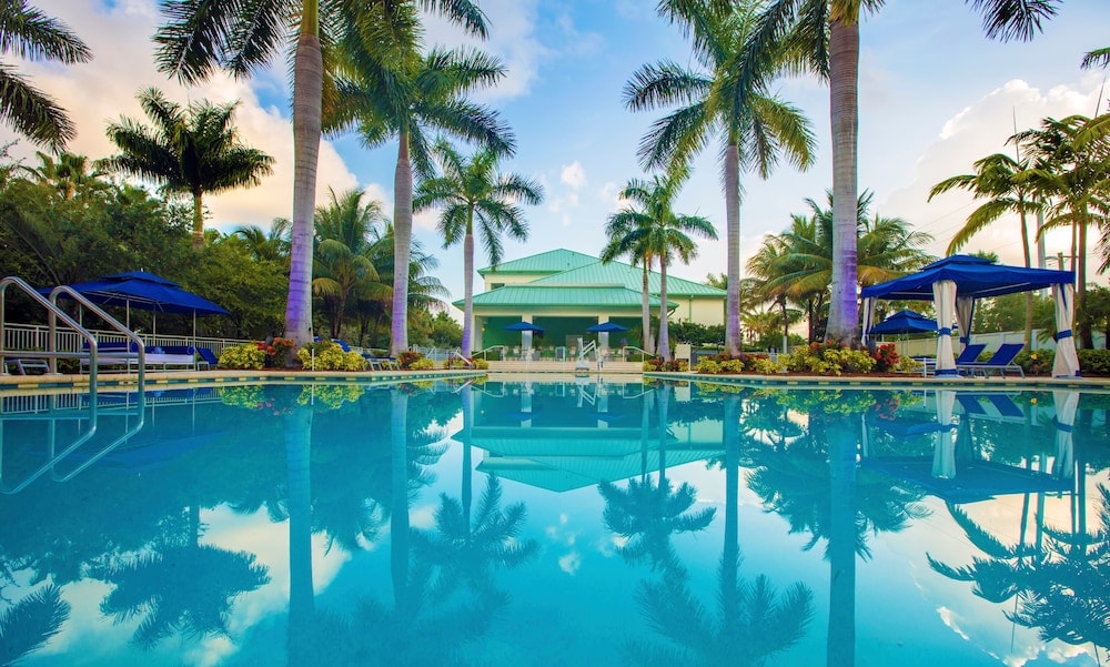 West Miami - Provident Doral At The Blue