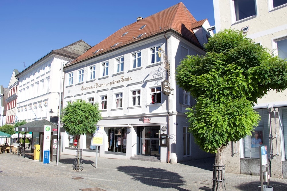 Günzburg - Hotel Goldene Traube