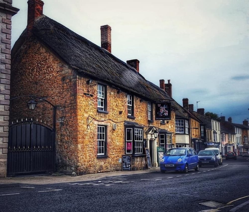 Wincanton - The George Hotel