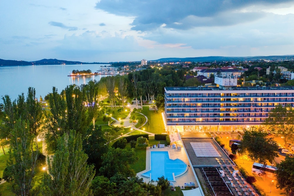 Balatonszőlős - Danubius Hotel Annabella