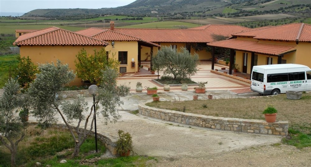Gesturi - Hotel Su Nuraxi