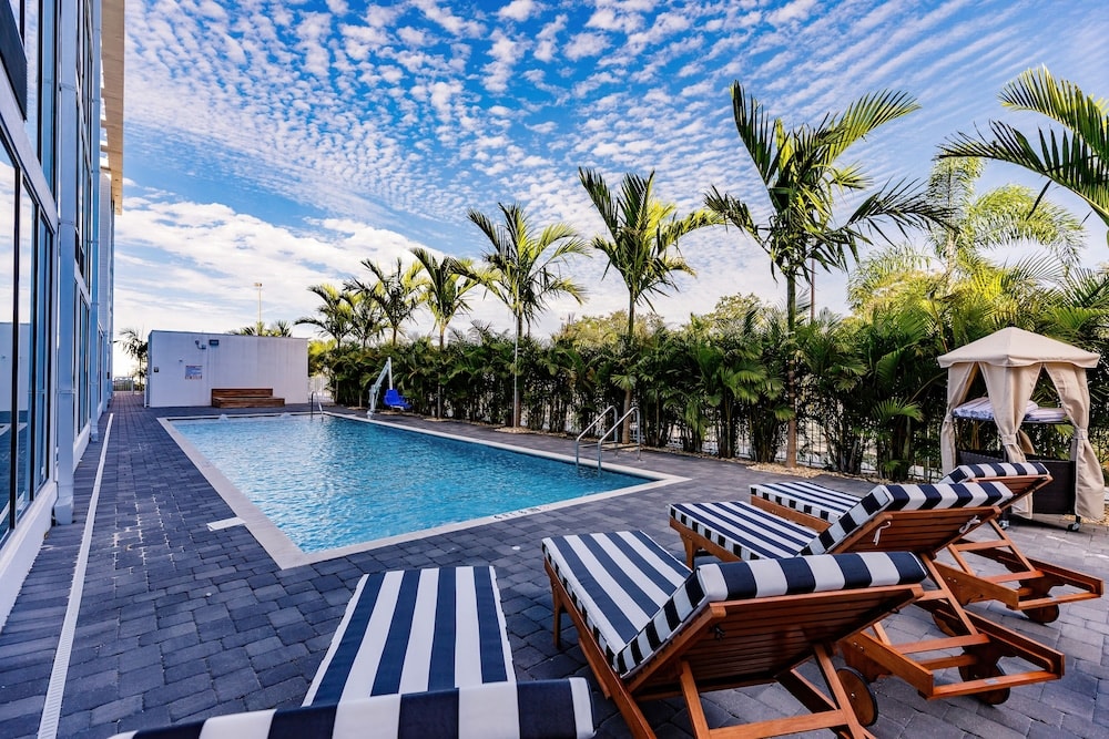 North Sarasota - Kompose Boutique Hotel Sarasota