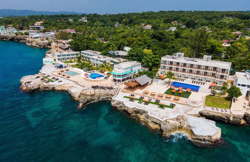 Stockholm - Negril - Samsara Cliff Resort