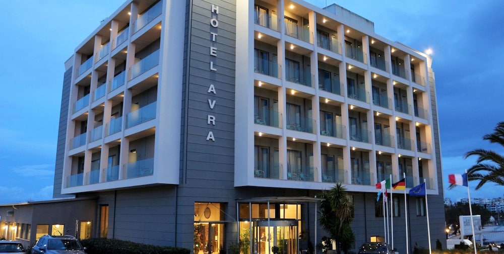 Nea Makri - Hotel Avra by Smile hotels - Free Airport Shuttle