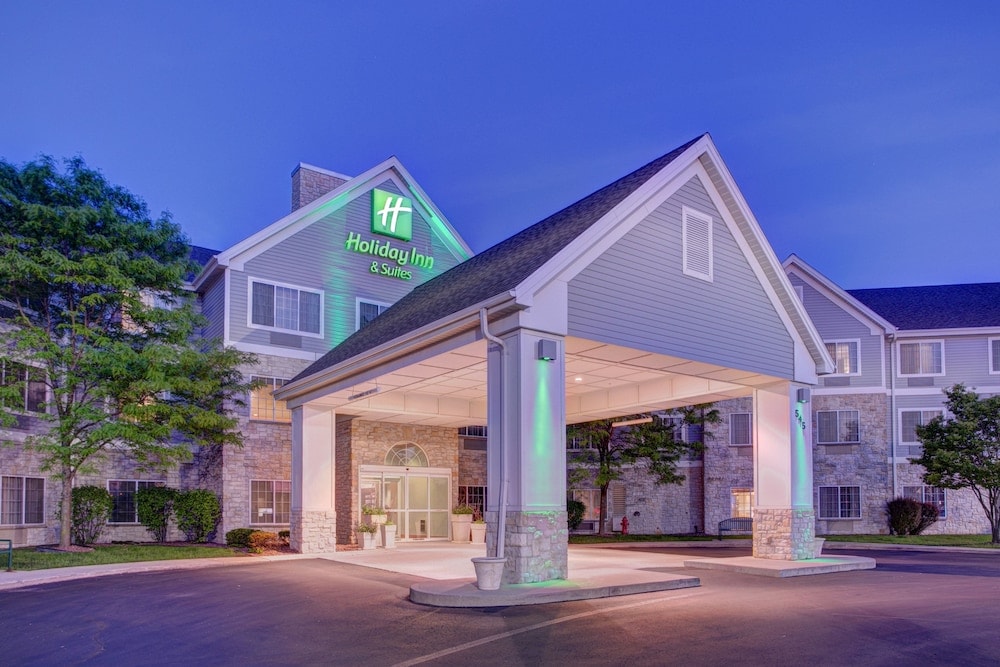Milwaukee - Holiday Inn & Suites MILWAUKEE AIRPORT by IHG