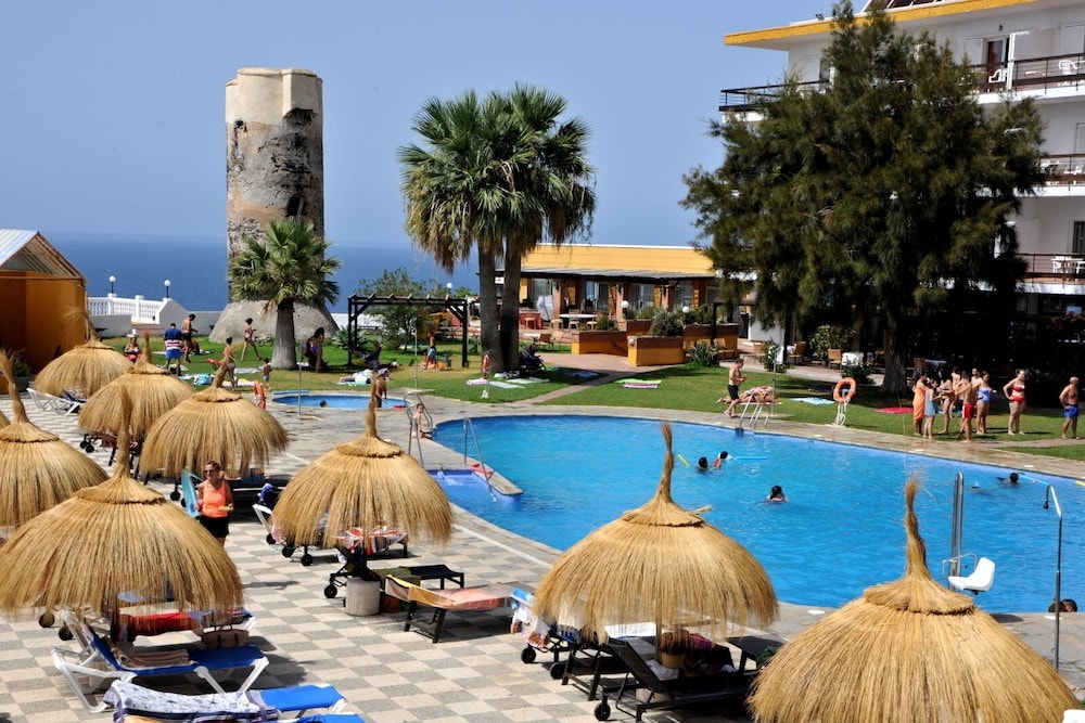 Taramay - Hotel Salobreña Suites