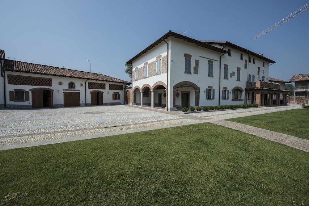 Lodi - Hotel Sesmones