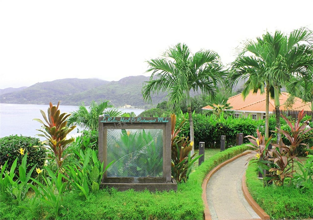Mahe - Le Relax Hotel and Restaurant