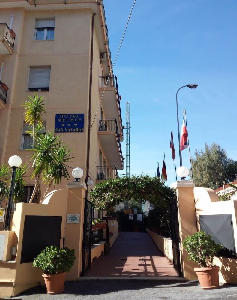 Varazze - Hotel San Nazario