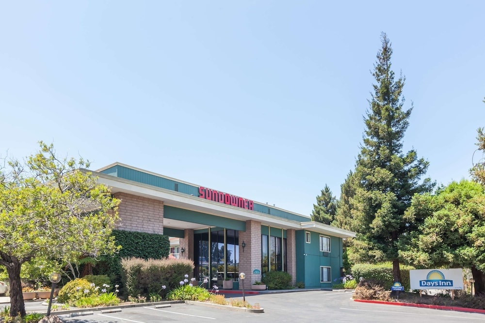 Santa Clara (CA) - Days Inn & Suites by Wyndham Sunnyvale