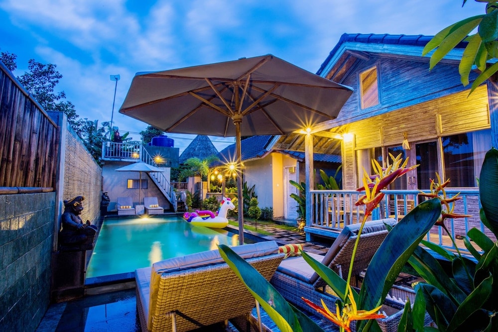 Lembongan Island - D'Yuki Huts Lembongan