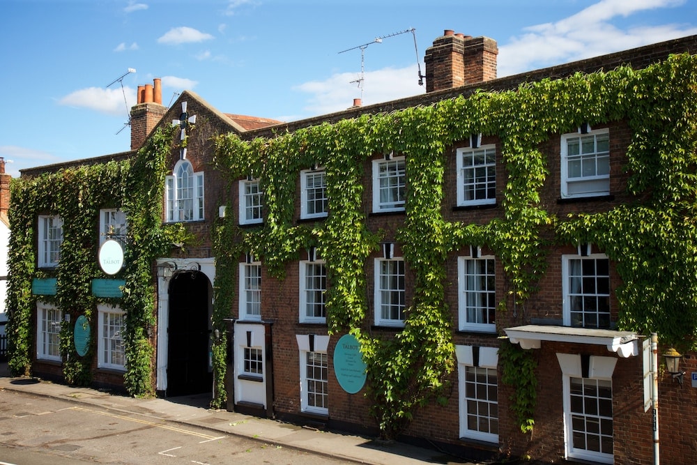 Woking - The Talbot Inn