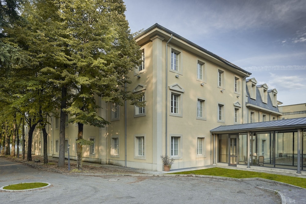 Villanova - Meditur Hotel Bologna