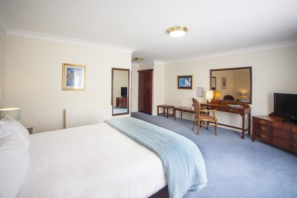 Bridgwater - The Walnut Tree Hotel