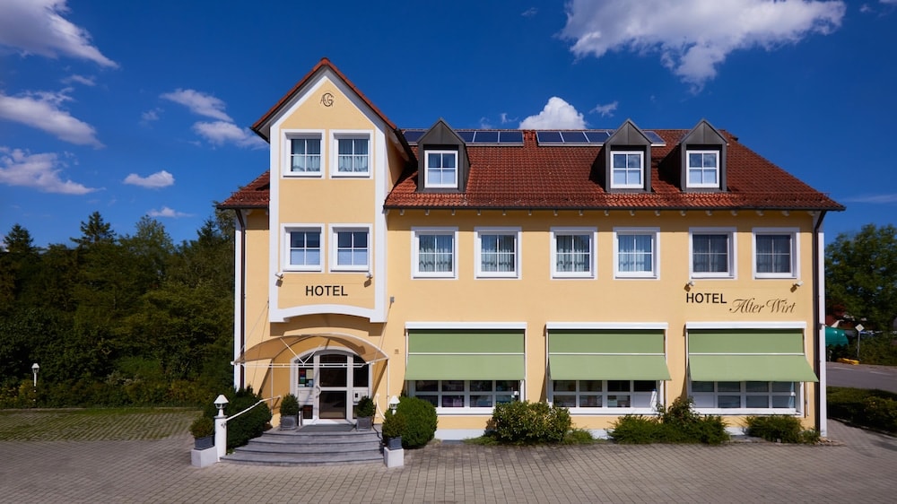 Hallbergmoos - Hotel Alter Wirt