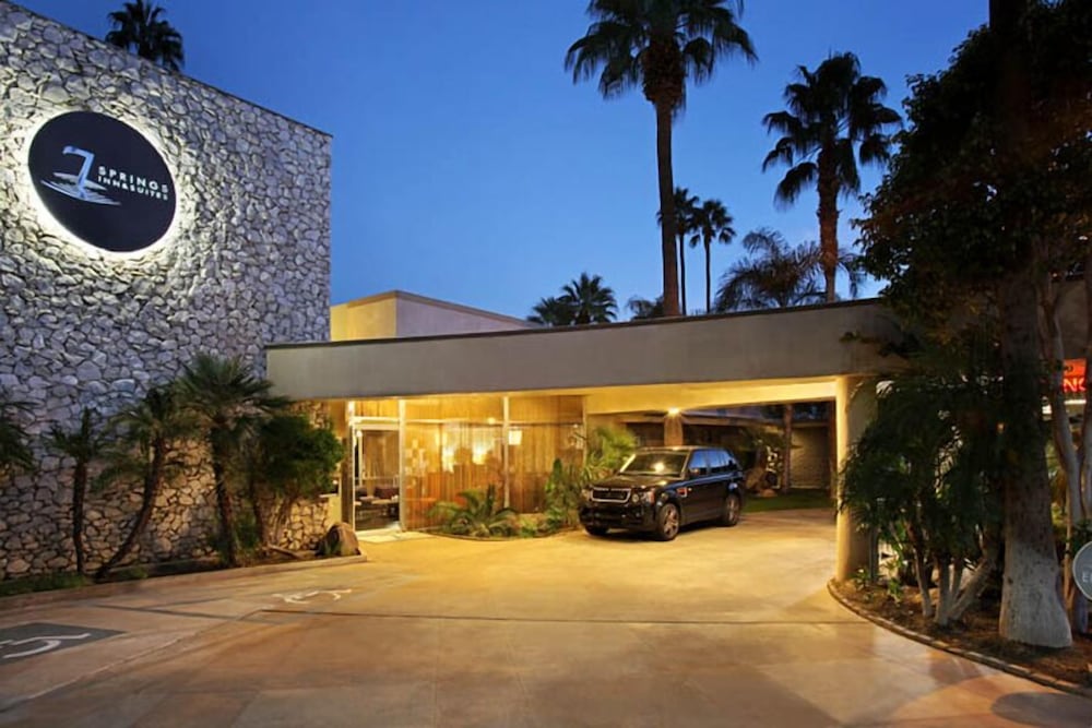 Palm Springs - 7 Springs Inn & Suites